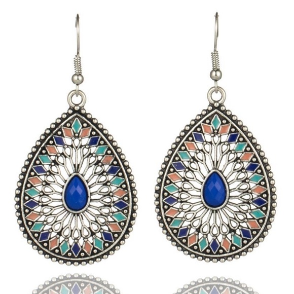 n/a Jewelry - Boho Water Drop Multi-Colored Fashion Earrings